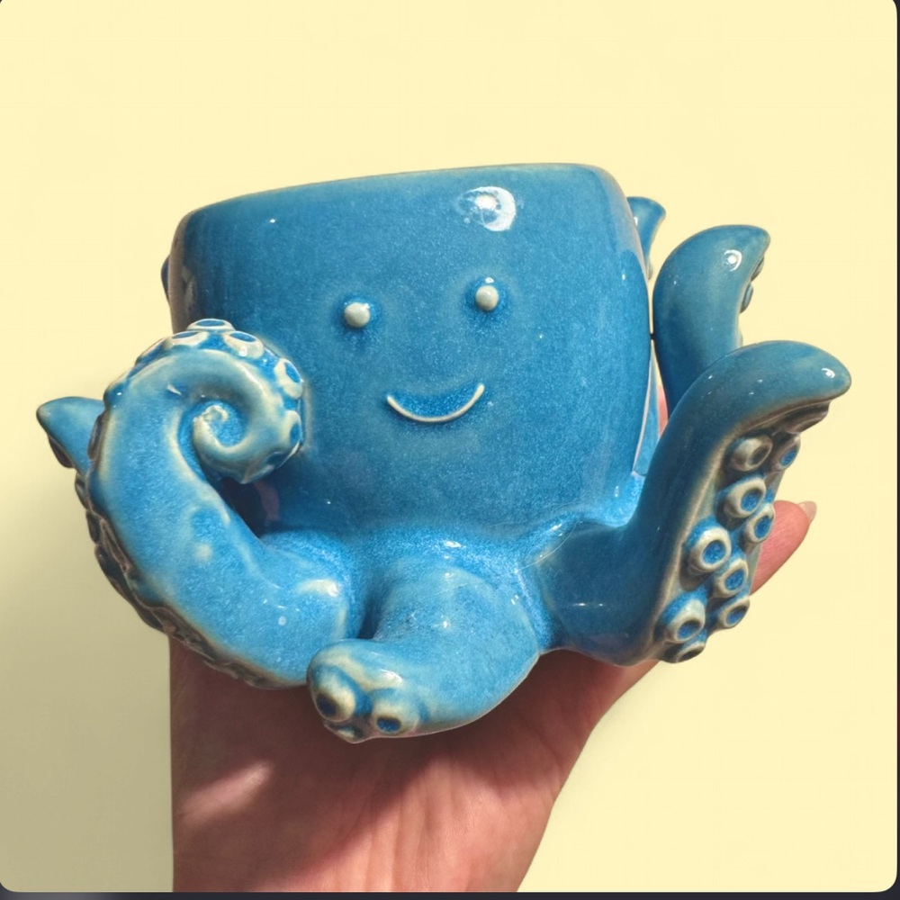 Bath & Body Works Blue Octopus Foaming Soap Holder Ceramic